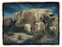 Photo © Lisa Russell, Rocks 1 (2024) | Instagram @lisabrussell Photo © Lisa Russell, Rocks 1 (2024) | Instagram @lisabrussell