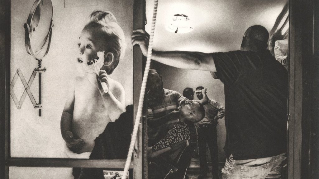 Photoe © Christy McDonald Akka Barber Shop